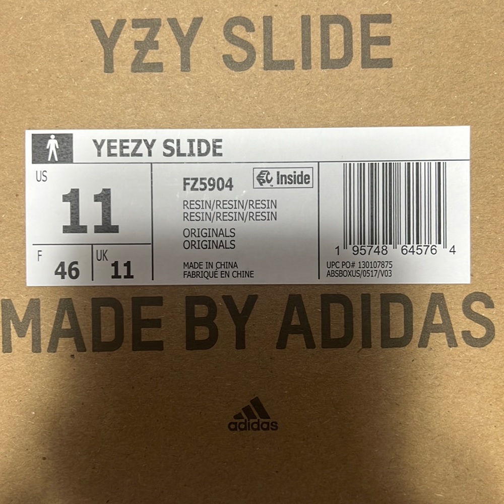 Yeezy’s slide size 11 brand NEW!! NEVER WORN!!!